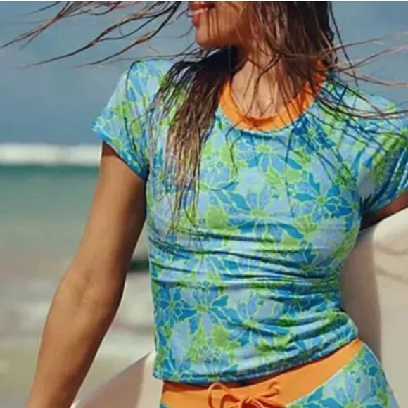 Free People NWT Inner Realm High Tide UV Protection Surf Swim Top size M - Picture 1 of 4